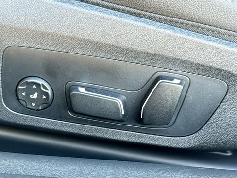 New 2026 BMW 430i Coupe w/ Parking Assistance Package image 24