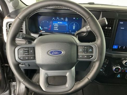 Used 2025 Ford F350 Lariat w/ FX4 Off-Road Package image 19