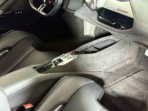 Used 2021 Ferrari SF90 Stradale AWD/4WD image 43