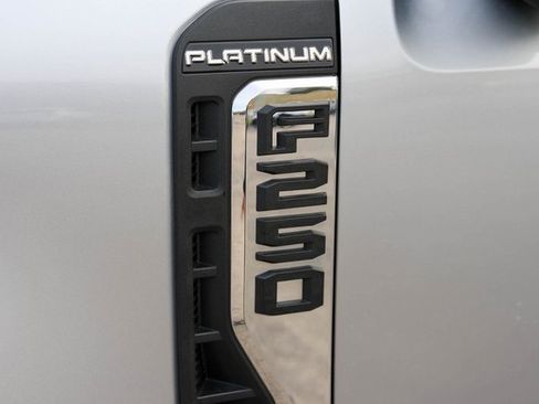 Used 2023 Ford F250 Platinum w/ Tremor Off-Road Package image 8