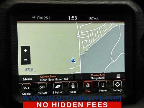 Used 2023 Jeep Wrangler Unlimited w/ Sun & Screen Package AWD/4WD image 30