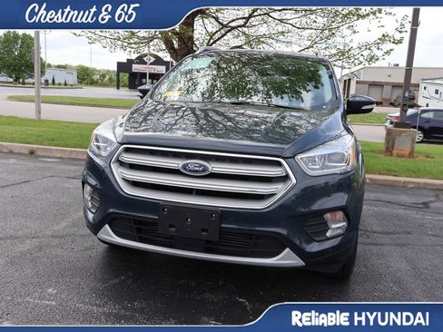 Used 2019 Ford Escape Titanium image 8