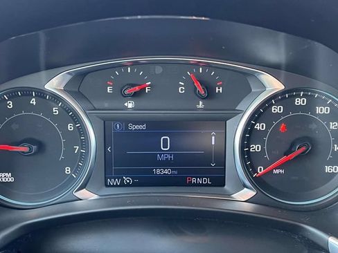 Used 2024 Chevrolet Equinox LT FWD image 18