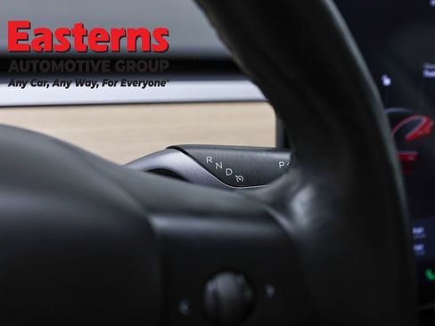 Used 2018 Tesla Model 3 Long Range RWD image 13