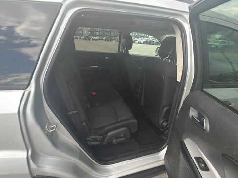 Used 2014 Dodge Journey SXT w/ Flexible Seating Group FWD image 26