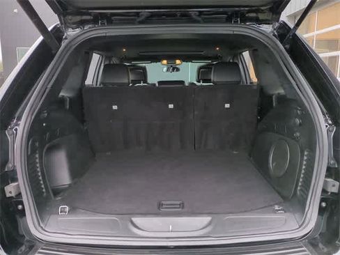 Used 2021 Jeep Grand Cherokee Laredo X image 34