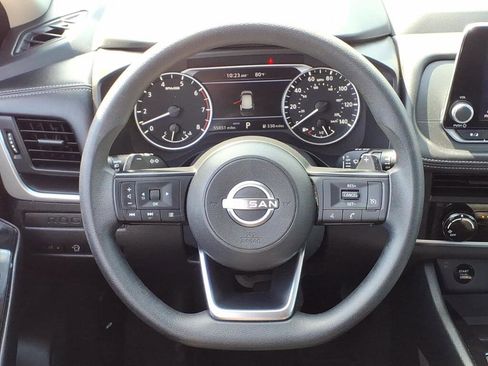 Used 2024 Nissan Rogue S AWD/4WD image 11