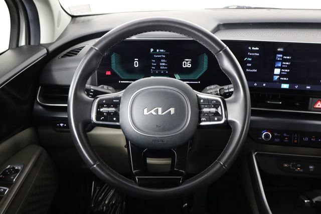 Certified 2025 Kia Carnival FWD image 7