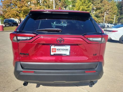 Certified 2025 Toyota RAV4 LE image 4