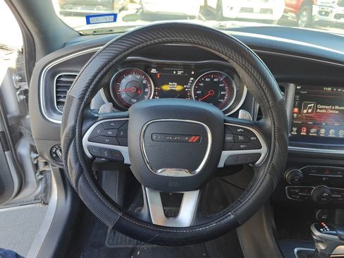 Used 2015 Dodge Charger SXT image 14