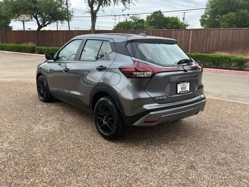 Used 2023 Nissan Kicks S FWD image 6
