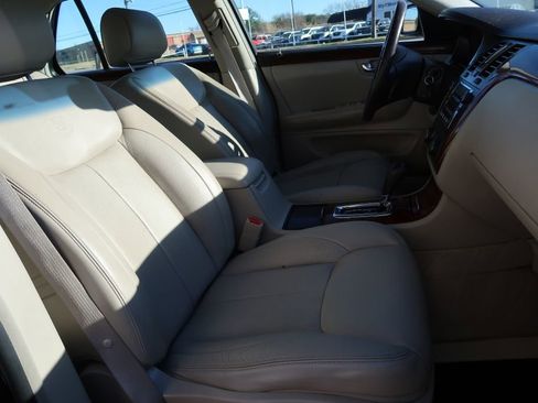 Used 2007 Cadillac DTS Luxury I image 9