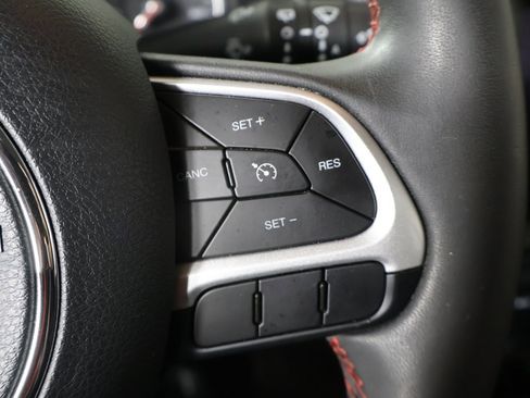 Used 2023 Jeep Renegade Trailhawk w/ Trailer Tow Group image 37