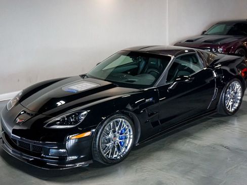 Used 2010 Chevrolet Corvette ZR1 w/ Preferred Equipment Group RWD image 30