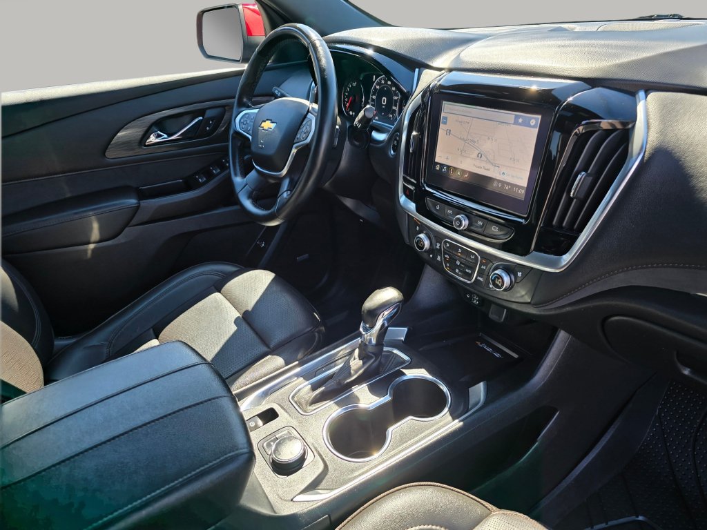 Used 2023 Chevrolet Traverse High Country w/ LPO, 'HIT The Road' Package AWD/4WD image 31