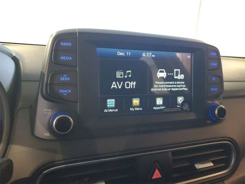 Used 2020 Hyundai Kona SEL Plus w/ Cargo Package image 22