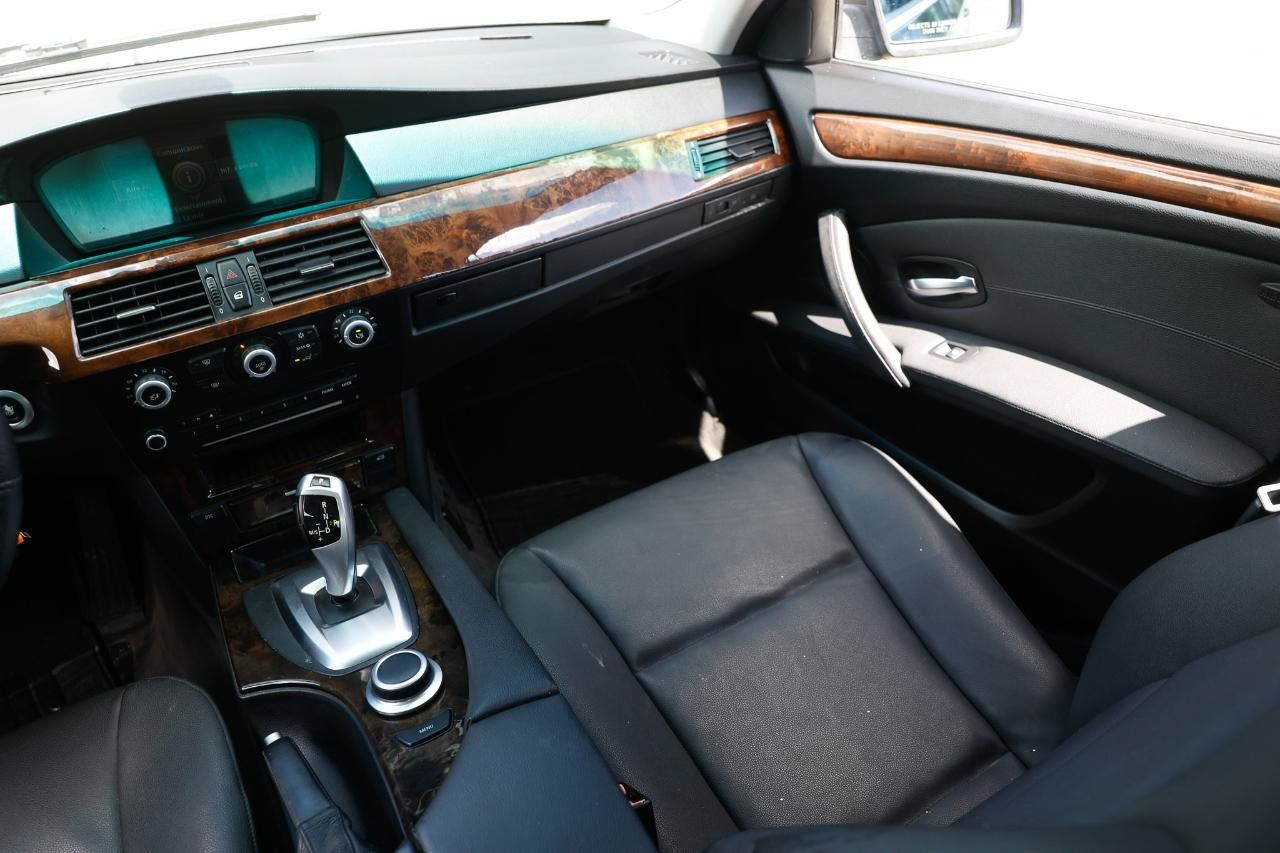 Used 2008 BMW 528i Sedan RWD image 22