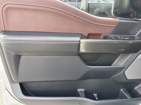 Used 2023 Ford F150 Lariat w/ Equipment Group 502A High image 10