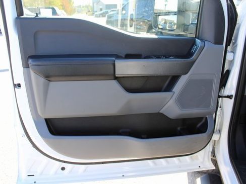 Used 2024 Ford F250 XLT w/ FX4 Off-Road Package image 13