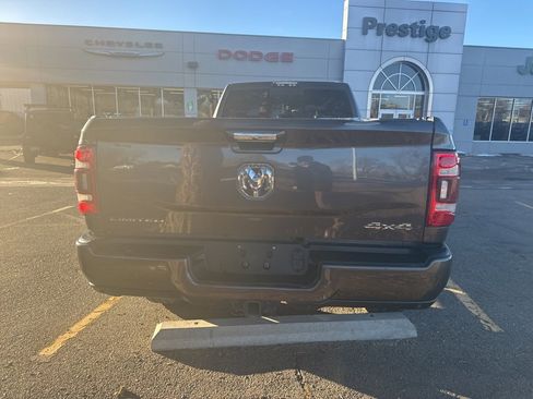 Used 2019 RAM 3500 Limited image 7