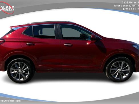 Used 2023 Buick Encore GX Select w/ Sport Touring Package AWD/4WD image 4