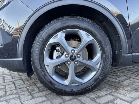 Used 2025 Ford Escape ST-Line image 11