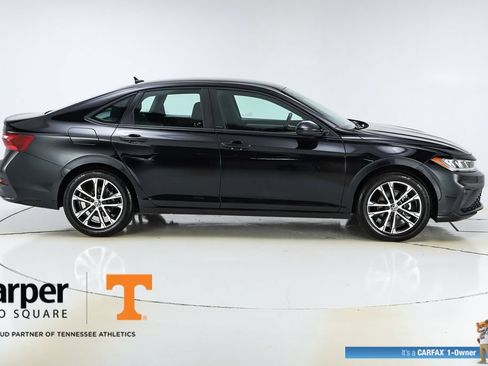Used 2025 Volkswagen Jetta Sport FWD image 46