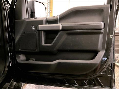 Used 2018 Ford F150 XLT w/ Equipment Group 302A Luxury AWD/4WD image 23