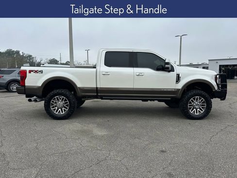Used 2017 Ford F250 King Ranch w/ King Ranch Ultimate Package image 23