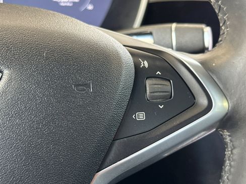 Used 2017 Tesla Model S 75 RWD image 30