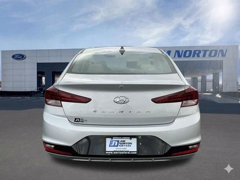 Used 2020 Hyundai Elantra SEL FWD image 6