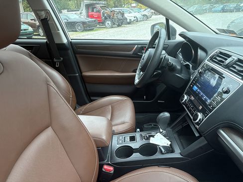 Used 2019 Subaru Outback 3.6R Touring w/ Protection Package #1 image 5