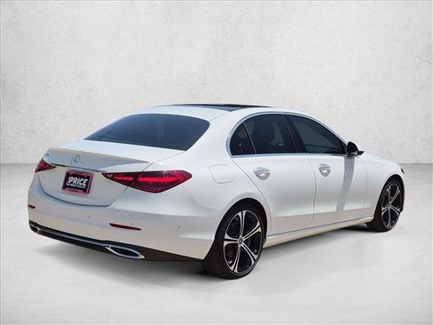 Used 2023 Mercedes-Benz C 300 Sedan image 5