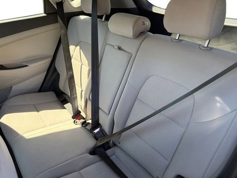 Used 2019 Hyundai Tucson SE FWD image 13