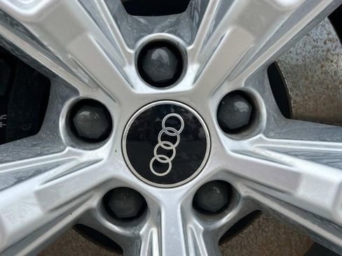 Used 2022 Audi Q8 Premium Plus AWD/4WD image 14