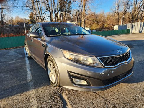 Used 2015 Kia Optima LX image 3