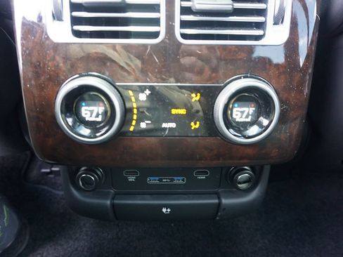 Used 2018 Land Rover Range Rover Supercharged AWD/4WD image 15