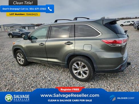 Used 2015 Toyota Highlander XLE FWD image 3