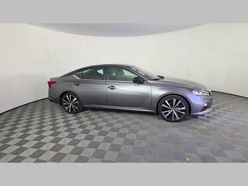 Used 2022 Nissan Altima 2.5 SR image 35