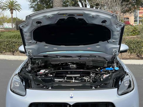 Used 2023 Maserati Grecale Modena image 26