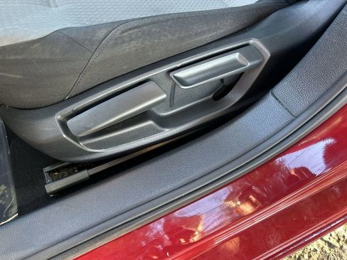 Used 2017 Volkswagen Jetta S image 13