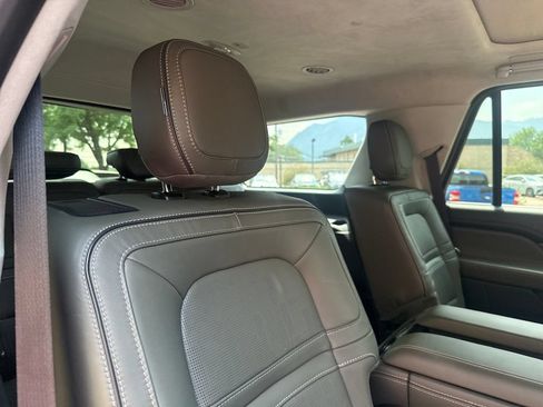 Used 2023 Lincoln Navigator Black Label AWD/4WD image 25