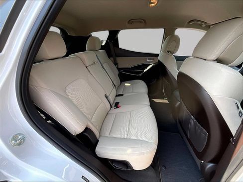 Used 2017 Hyundai Santa Fe Sport AWD/4WD image 25