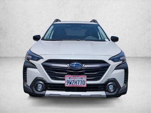 Certified 2025 Subaru Outback Limited AWD/4WD image 2