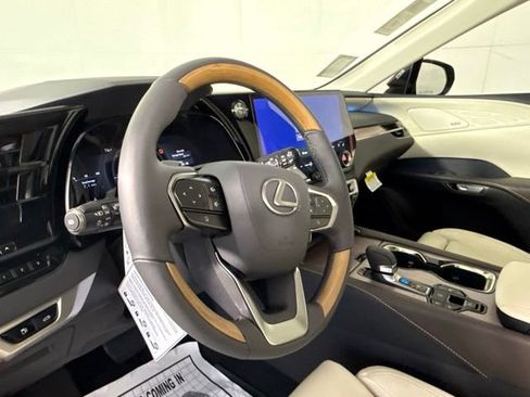 New 2026 Lexus RX 350 image 11