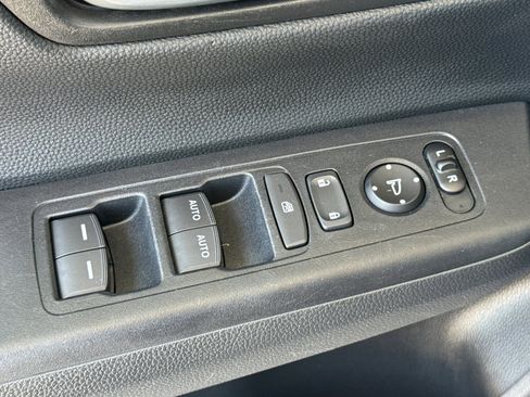 Used 2024 Honda CR-V Sport image 13