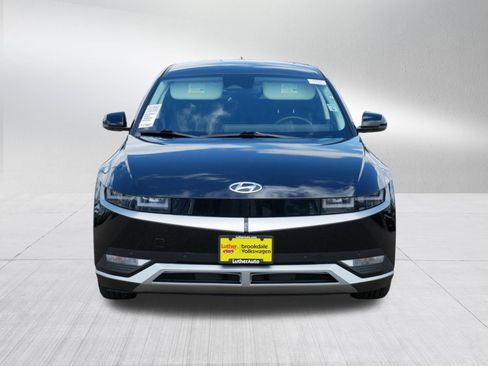 Used 2024 Hyundai Ioniq 5 SEL AWD/4WD image 2