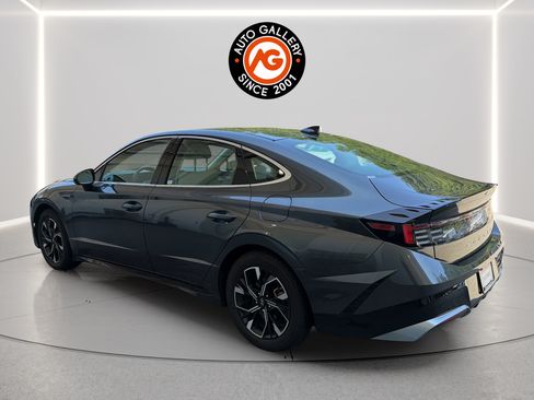 Used 2024 Hyundai Sonata SEL FWD image 6