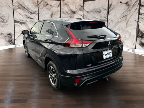 Used 2022 Mitsubishi Eclipse Cross ES image 5