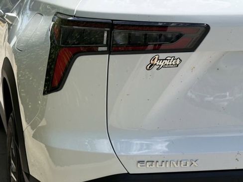 New 2026 Chevrolet Equinox LT FWD image 6